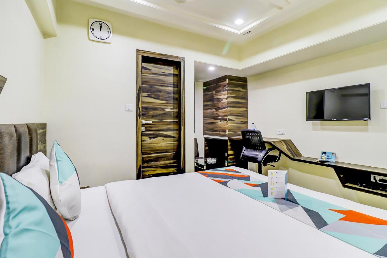 Hotel Palliate Ahmedabad Ngoại thất bức ảnh